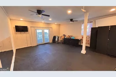 724 King Road, Riverdale, GA 30274 - Photo 8