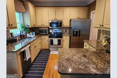 605 Trophy Lane, Conyers, GA 30094 - Photo 4