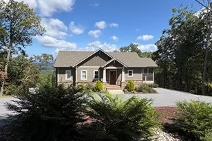 916 Arbor Dr, Lakemont, GA 30552 - Photo 1