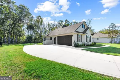 402 The Strand, Saint Marys, GA 31558 - Photo 4