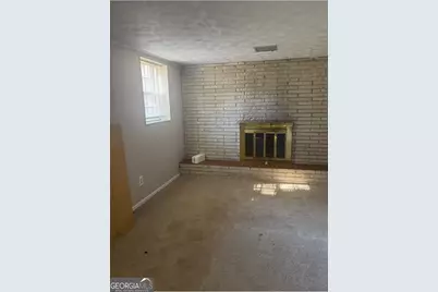 602 Dixon Road, Jonesboro, GA 30238 - Photo 2