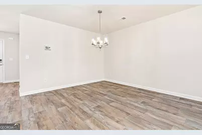 204 Freshwater Court #35E, Lagrange, GA 30241 - Photo 8