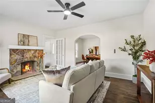 617 Hamilton E Holmes Dr, Atlanta, GA 30318 - Photo 4