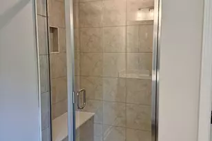 1100 NW Wedgewood Dr, Atlanta, GA 30318 - Photo 14