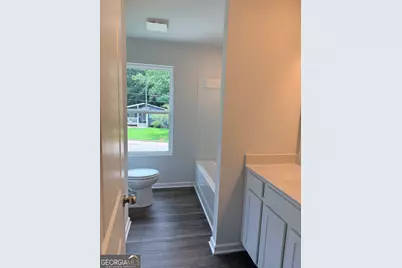 1100 NW Wedgewood Drive, Atlanta, GA 30318 - Photo 28