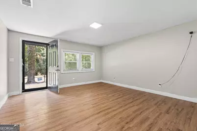 3846 Log Cabin Drive, Macon, GA 31204 - Photo 6