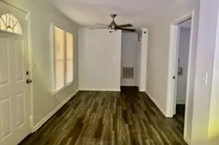 5552 Lakeside Dr, Union City, GA 30291 - Photo 6