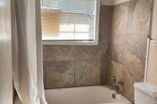 2956 Holland Ct, East Point, GA 30344 - Photo 6