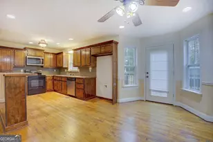105 Brookhollow Way, Newborn, GA 30056 - Photo 16