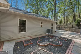 257 Lake Pl Dr, Lavonia, GA 30553 - Photo 4