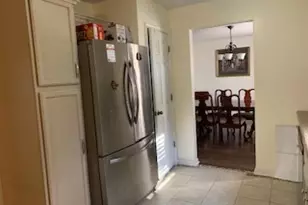 751 Trigg Lake Ct, Stone Mountain, GA 30087 - Photo 8