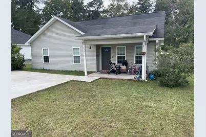 823 N Main Street, Statesboro, GA 30458 - Photo 1