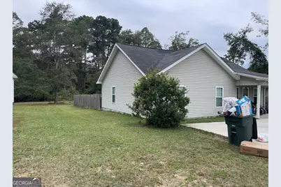 823 N Main Street, Statesboro, GA 30458 - Photo 2