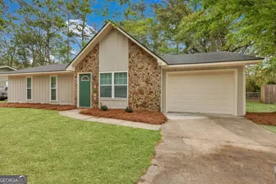 812 Spanish Oak Drive, Hinesville, GA 31313 - Photo 1