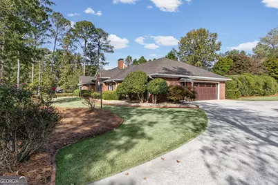 236 Shilling Way, Newnan, GA 30263 - Photo 4