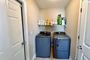 211 Grandview Dr, Hinesville, GA 31313 - Photo 20