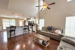 211 Grandview Dr, Hinesville, GA 31313 - Photo 8