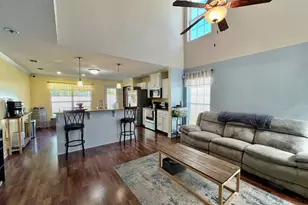 211 Grandview Dr, Hinesville, GA 31313 - Photo 8