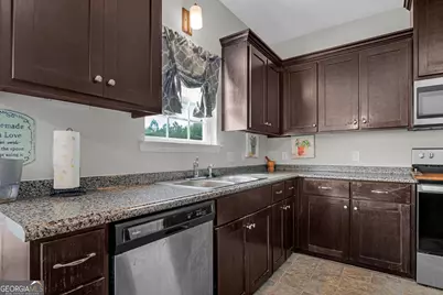 233 Rutledge Drive, Hinesville, GA 31313 - Photo 10