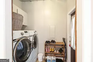 1424 Al Roberts Rd, Senoia, GA 30276 - Photo 12