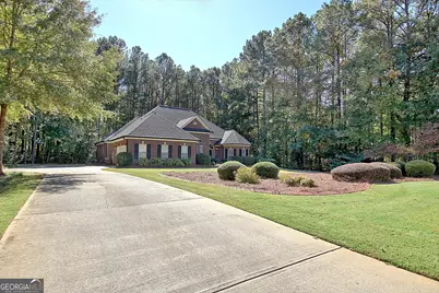 10 Posey Ridge Court, Newnan, GA 30265 - Photo 2