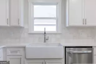 4230 Whithorn Way, Valdosta, GA 31605 - Photo 10