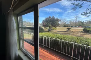 465 Cedar St, Metter, GA 30439 - Photo 8