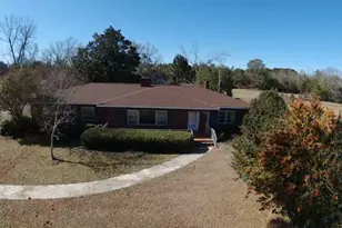 465 Cedar St, Metter, GA 30439 - Photo 88