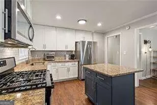 3235 SE Woodview Dr, Smyrna, GA 30082 - Photo 6