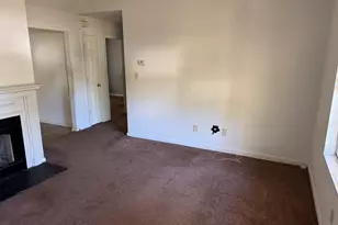 114 Star Lake Dr, Jackson, GA 30233 - Photo 4