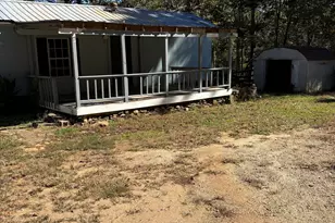 17 Lewis Dr, Lavonia, GA 30553 - Photo 2