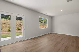 518 Oak View Ln, Dallas, GA 30157 - Photo 14