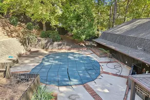 7080 Riverside Dr, Sandy Springs, GA 30328 - Photo 46