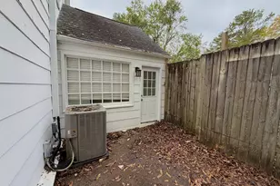 209 Mimosa Dr, Dublin, GA 31021 - Photo 12
