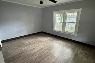 927 Dozier St, Columbus, GA 31904 - Photo 2