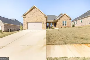 118 Newton Lane, Bonaire, GA 31005 - Photo 2