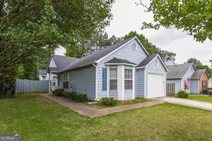 1476 Cain Ct N, Douglasville, GA 30134 - Photo 2