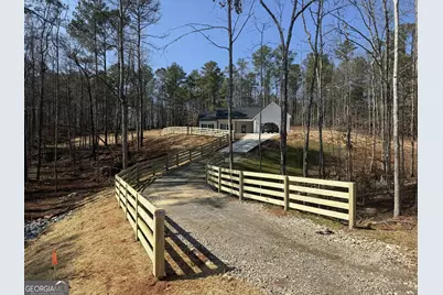 69 Derring Circle, Newnan, GA 30263 - Photo 2