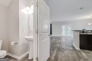 807 Hyacinth Cir, Guyton, GA 31312 - Photo 18