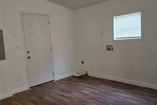 98 W Lakeview Dr, Temple, GA 30179 - Photo 6