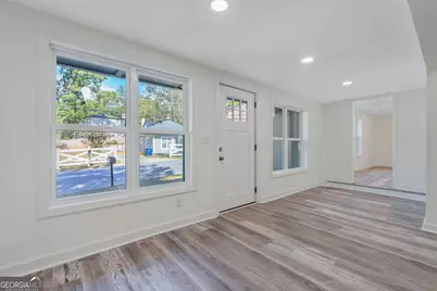 2624 NW Peyton Road, Atlanta, GA 30318 - Photo 18