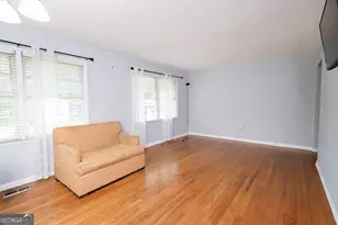 413 Tracy Terrace, Warner Robins, GA 31088 - Photo 2