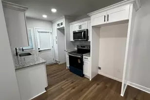 229 Victory Dr SE, Marietta, GA 30060 - Photo 6