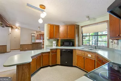 386 Brittany Cove, Lavonia, GA 30553 - Photo 26