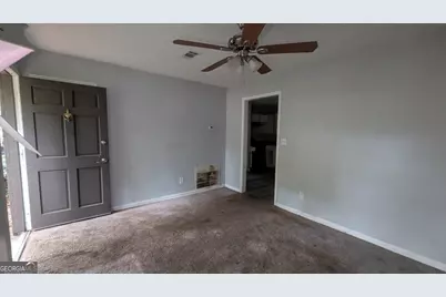 9020 Sterling Ridge Lane, Jonesboro, GA 30238 - Photo 18