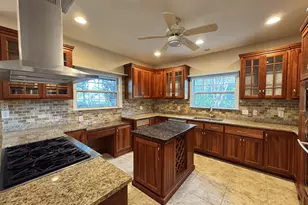 535 Cardinal Cir E, Saint Marys, GA 31558 - Photo 10