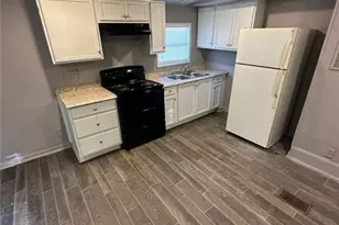 114 Skyland Dr, Locust Grove, GA 30248 - Photo 4