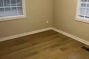 2406 Oxford Dr, Valdosta, GA 31602 - Photo 10