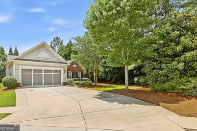 312 Whispering Pines Way, Griffin, GA 30223 - Photo 2