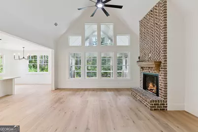110 Clubhouse Circle, Saint Marys, GA 31558 - Photo 10